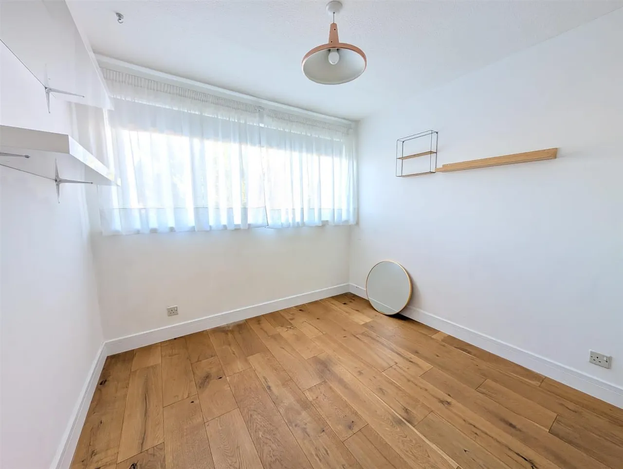 St. Helens Court, Abingdon, photo 9