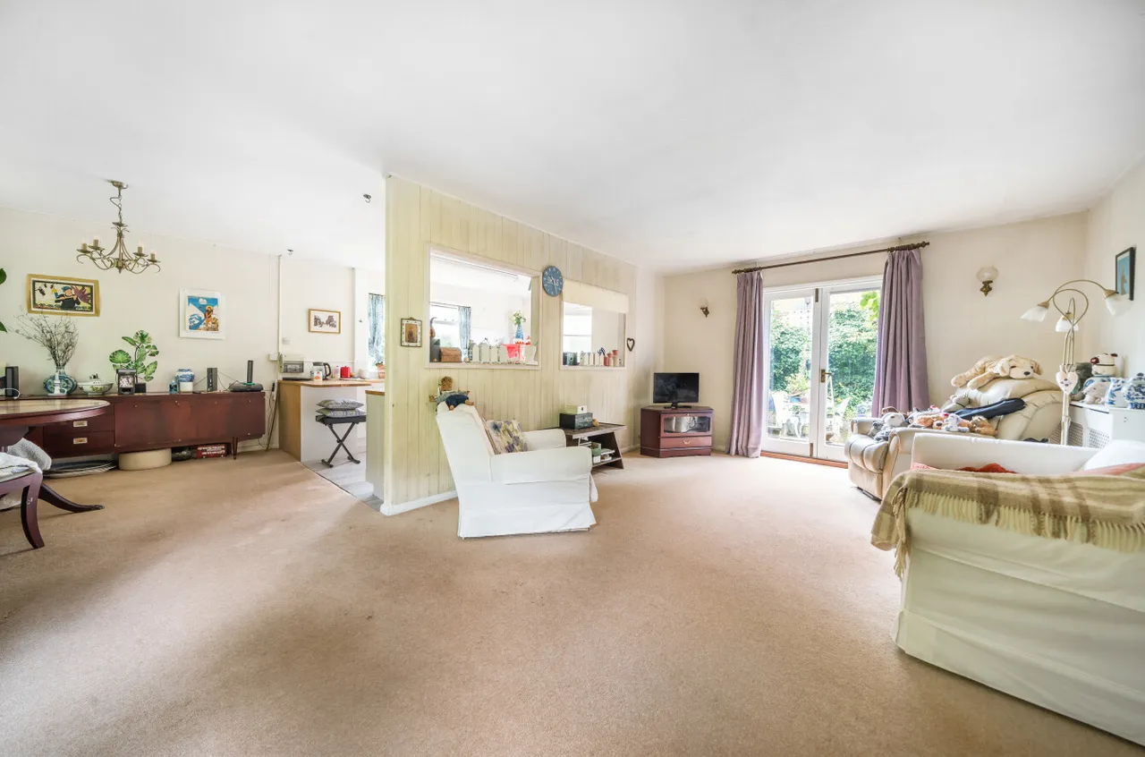 Headley Road, Grayshott, GU26, photo 19