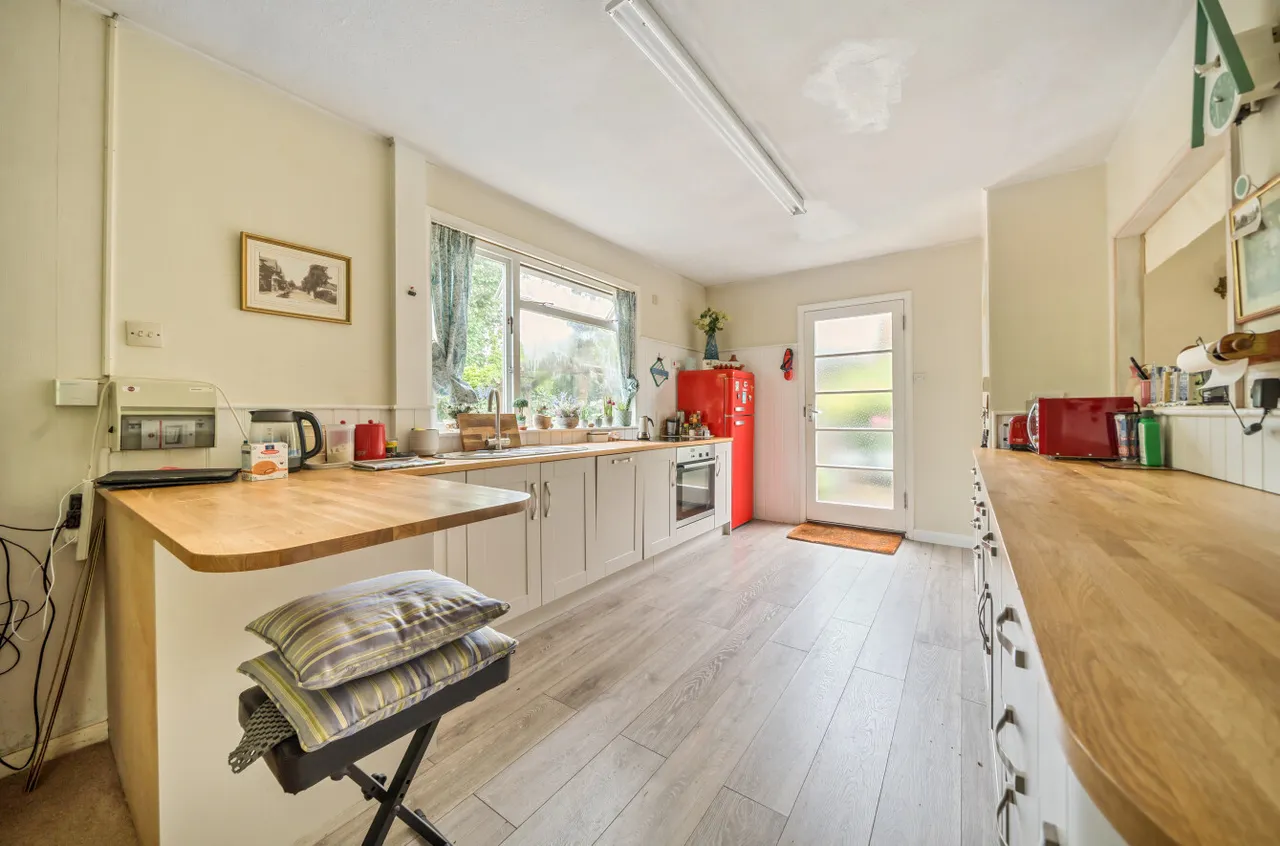 Headley Road, Grayshott, GU26, photo 6