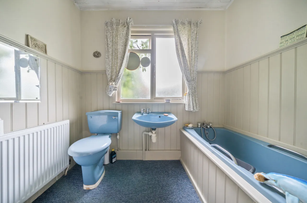 Headley Road, Grayshott, GU26, photo 15