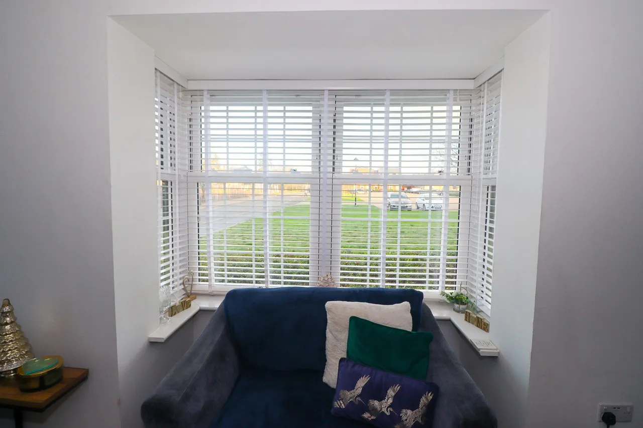 Central Avenue, Brampton, PE28, photo 24