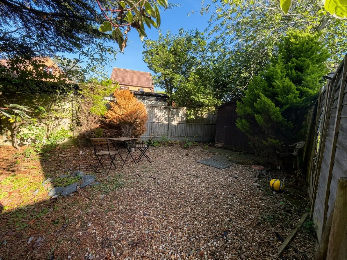 Rillington Gardens, Emerson Valley, MK4, photo 8