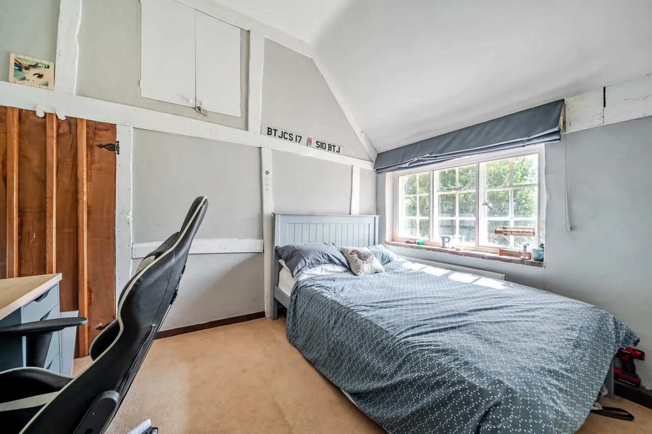 Hollist Lane, Midhurst, GU29, photo 12