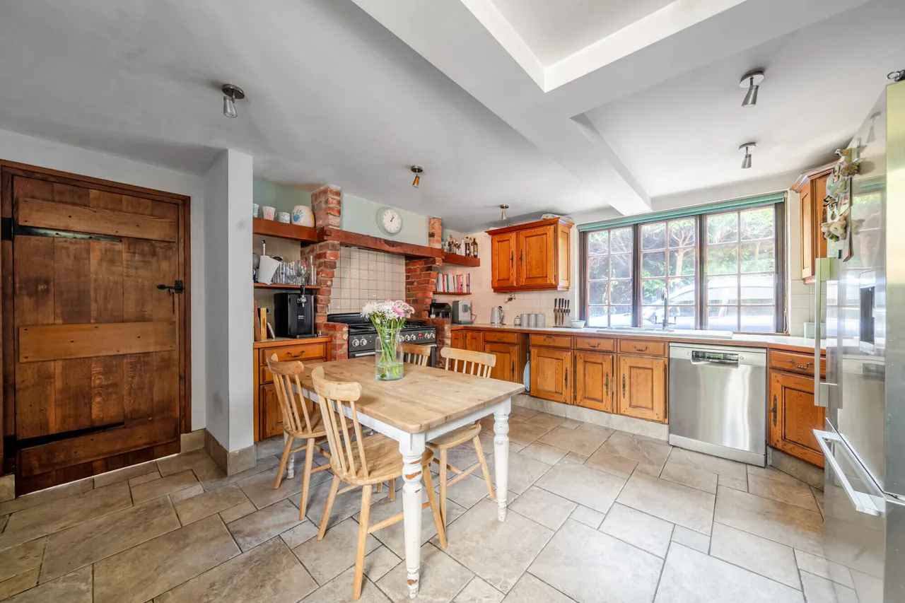 Hollist Lane, Midhurst, GU29, photo 8