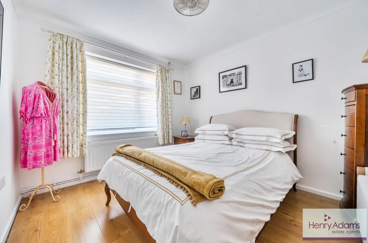 Newfield Road, Liss, GU33, photo 11