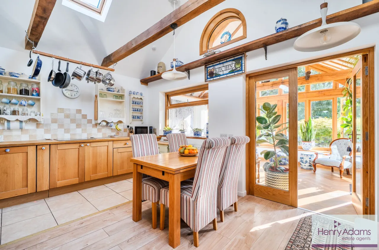 Newfield Road, Liss, GU33, photo 4