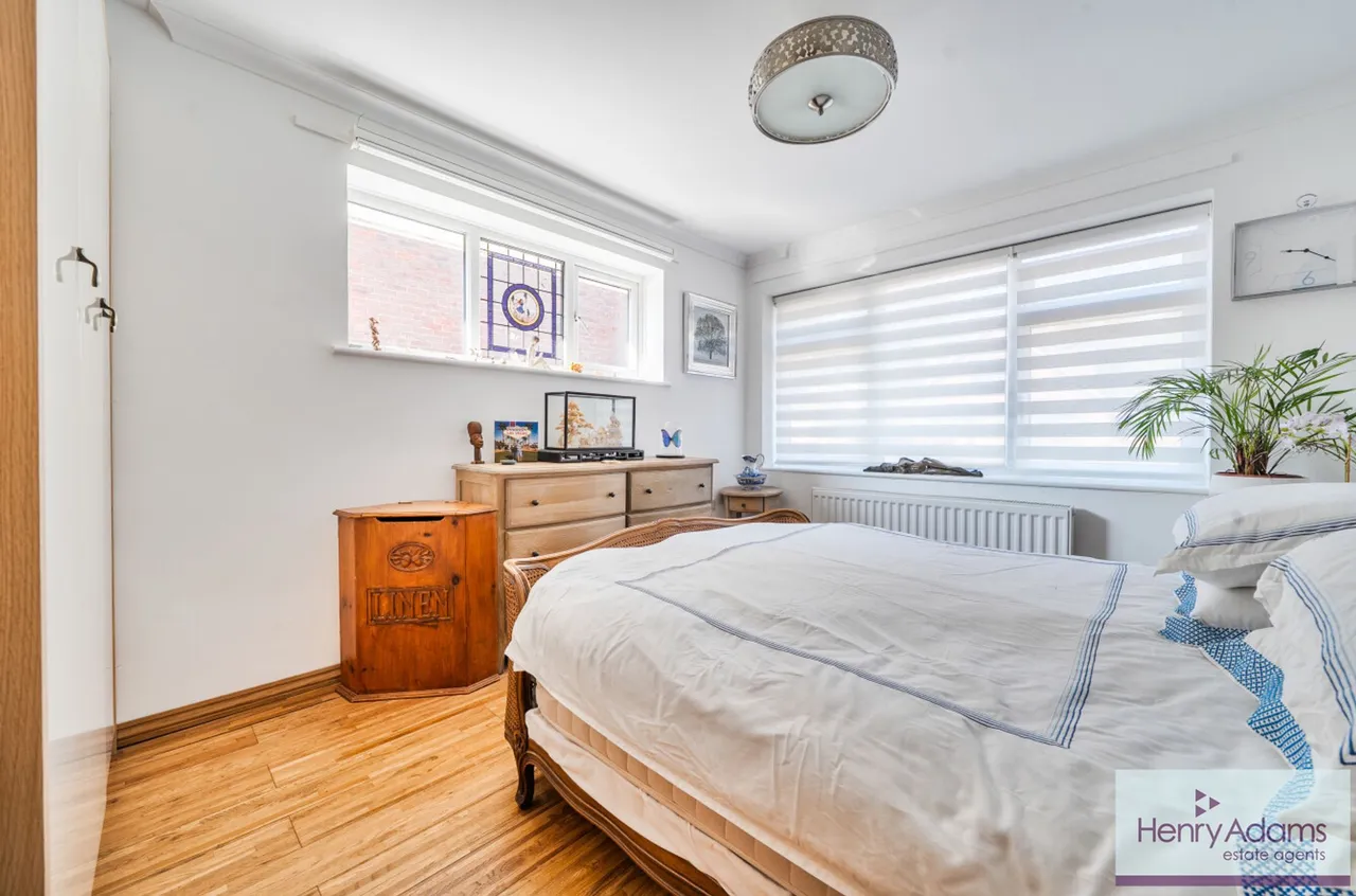 Newfield Road, Liss, GU33, photo 10