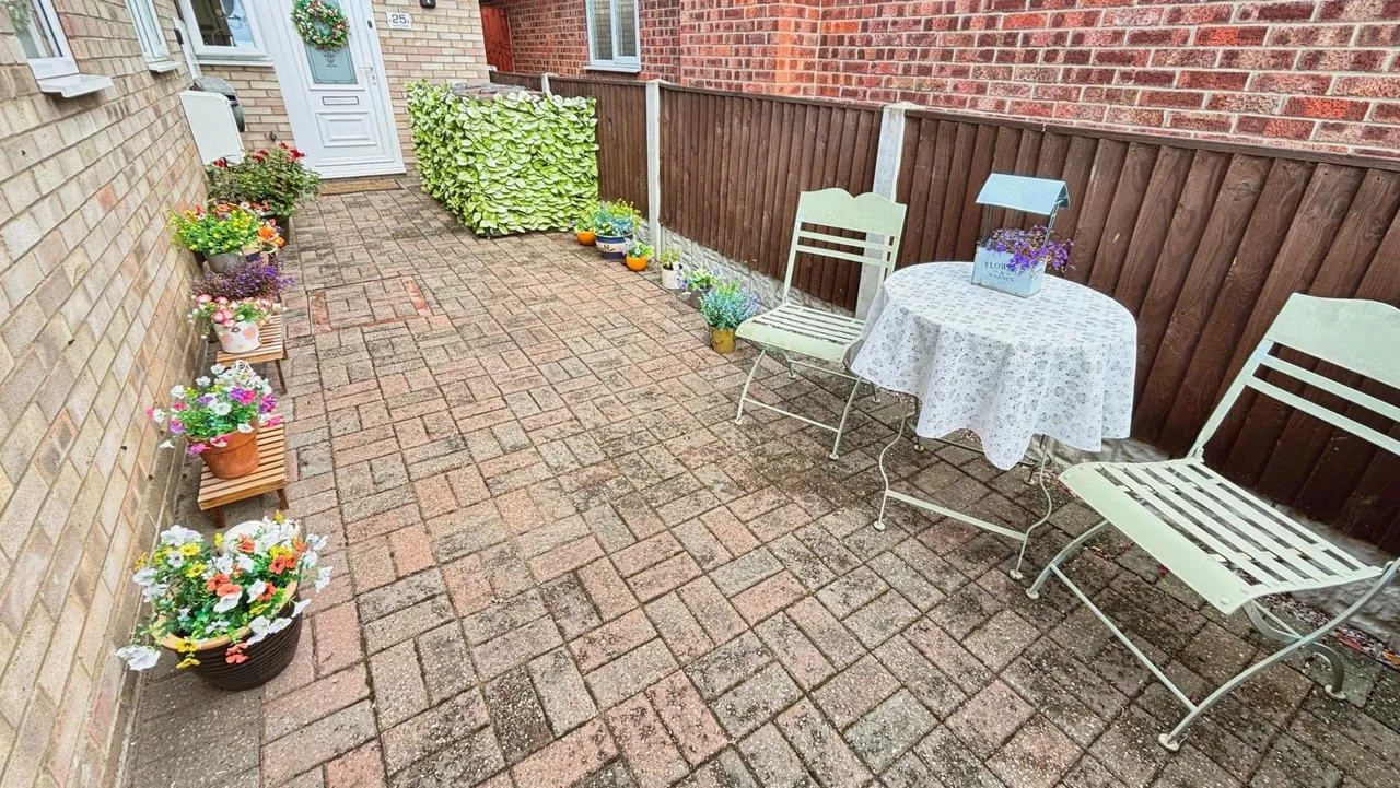 Carral Close, Lincoln, LN5, photo 17