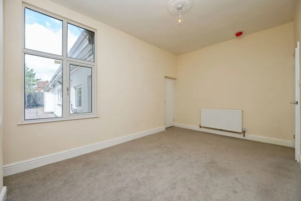 Silver Street, Kings Heath, B14, photo 6