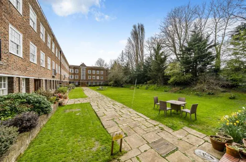 Corringham Road, Hampstead Garden Suburb, NW11, photo 6