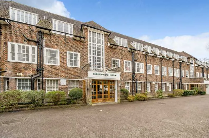 Corringham Road, Hampstead Garden Suburb, NW11, photo 3