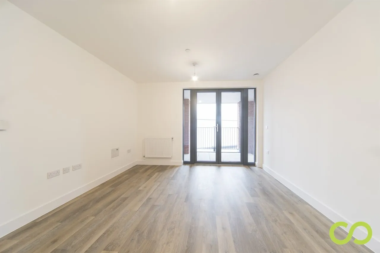 High Street, Sutton, SM1, photo 2