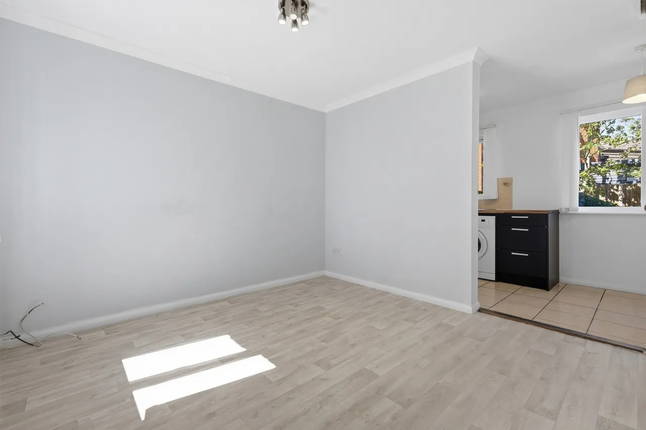Pollards Green, Chelmsford, CM2 6UH, photo 5