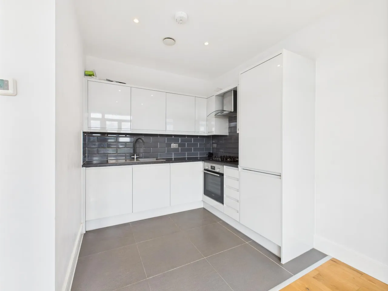 Lime Tree Way, Chineham, Basingstoke, RG24, photo 2