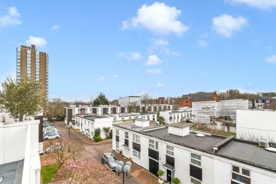 Quickswood, London, NW3, photo 16