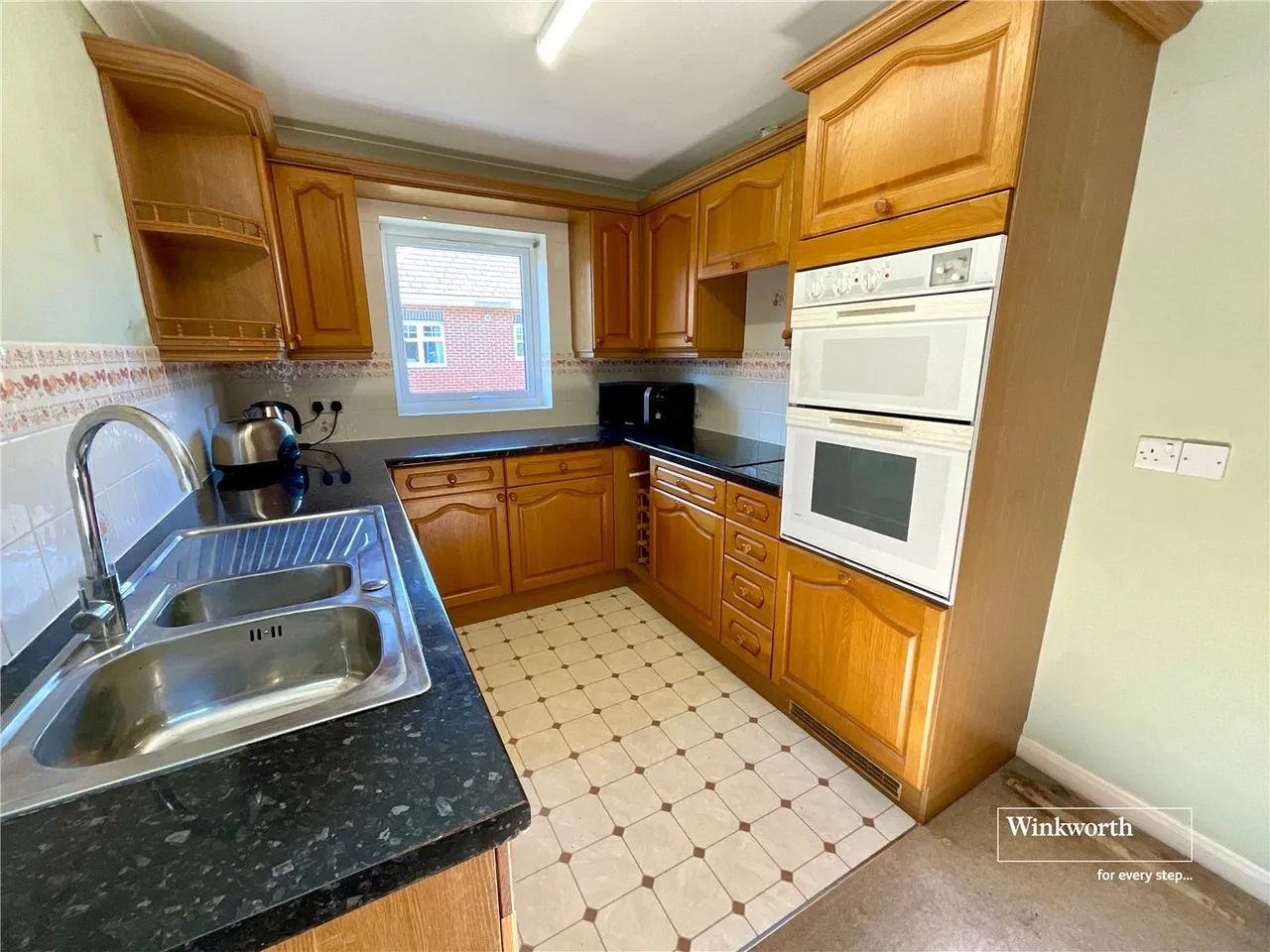 Wortley Road, Highcliffe, Christchurch, Dorset, BH23, photo 11