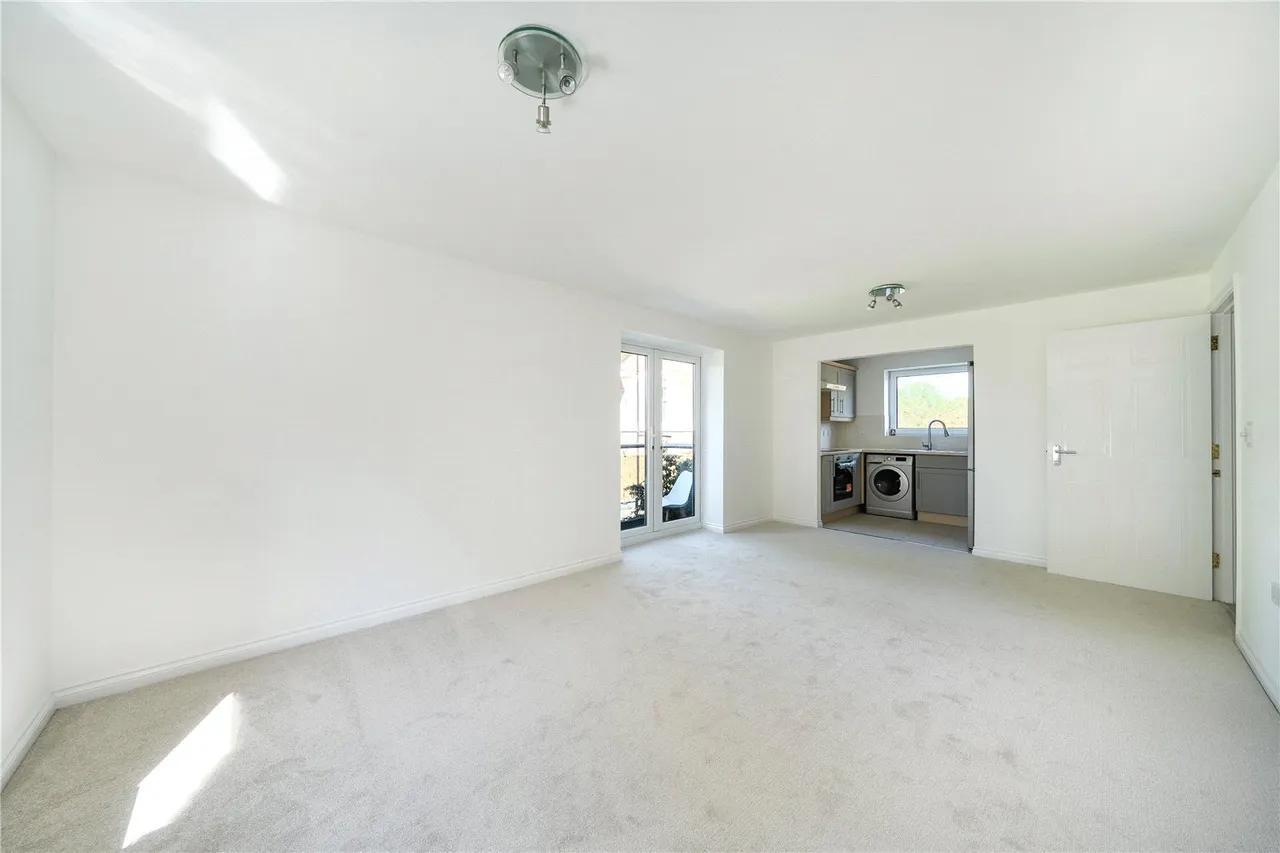 Maplehurst Close,, Bexley, DA2, photo 18