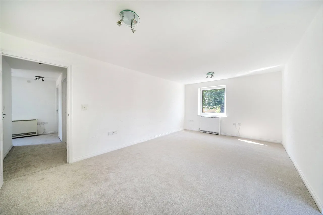 Maplehurst Close,, Bexley, DA2, photo 15