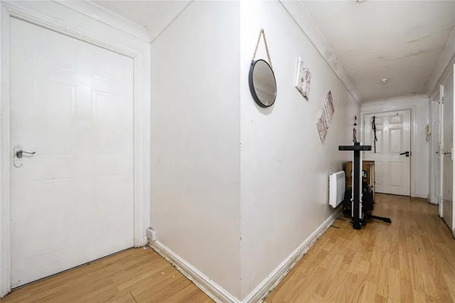 Cannon Gate, Slough, SL2, photo 18