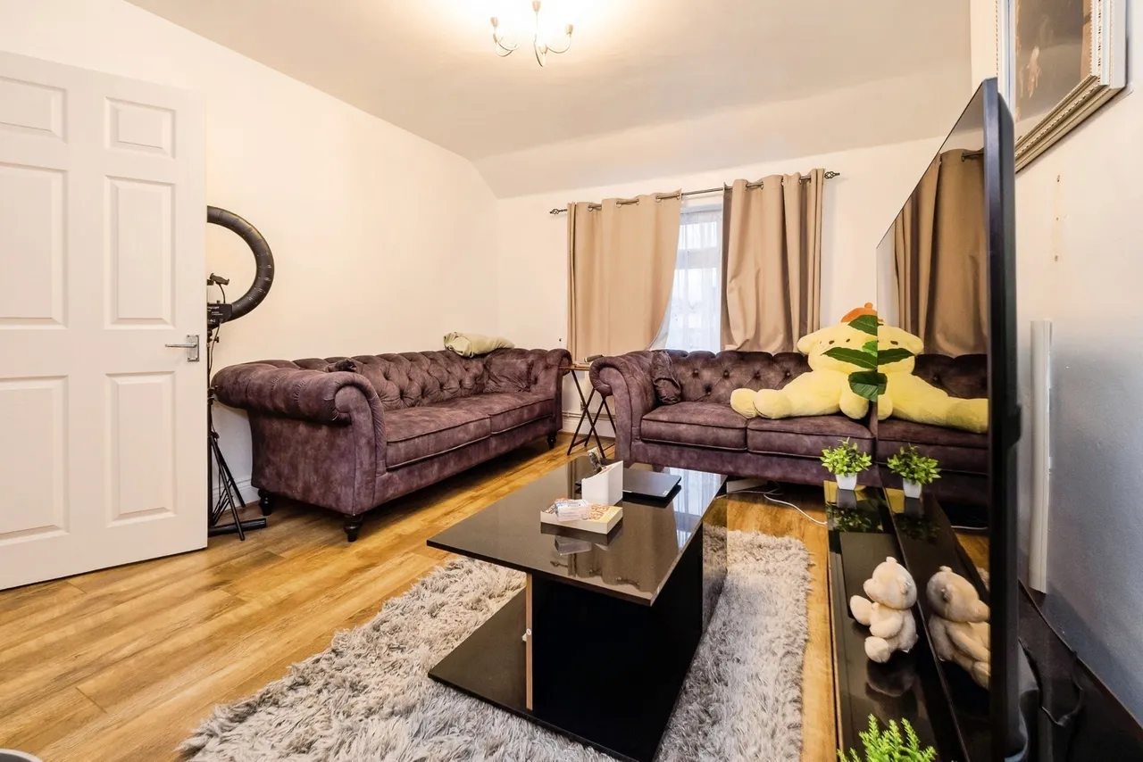 Rowney Road, Dagenham, RM9, photo 3