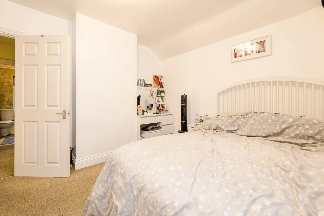 Rowney Road, Dagenham, RM9, photo 4