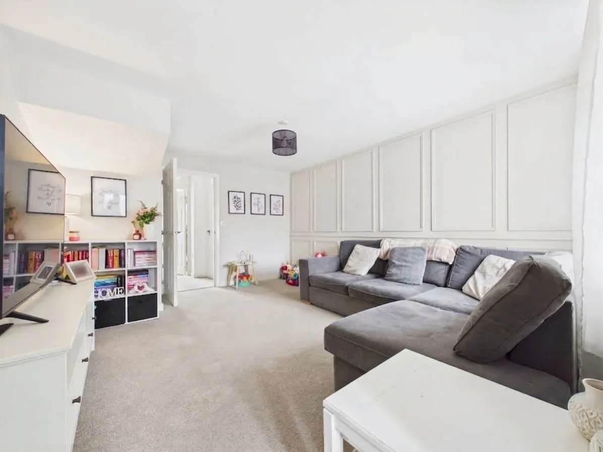 Friarwood Avenue, Pontefract, WF8, photo 3