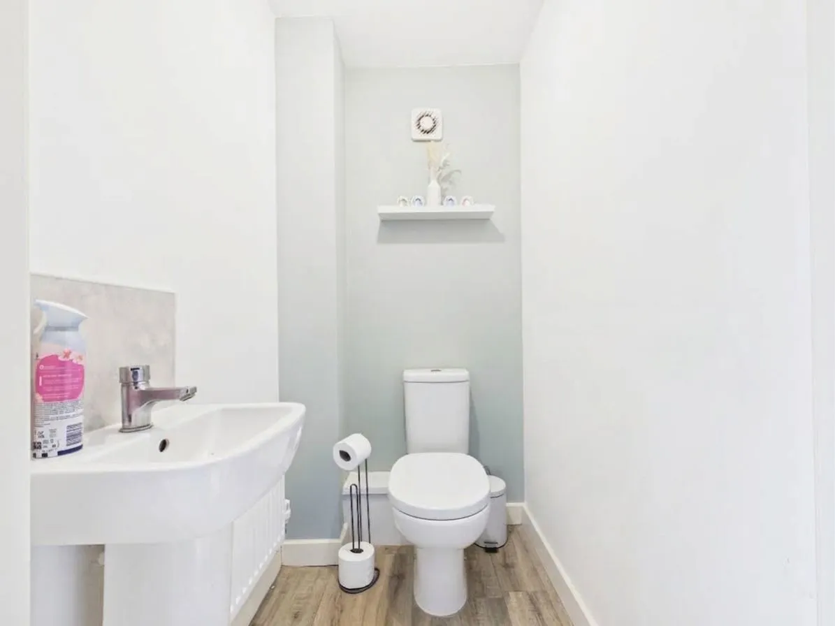 Friarwood Avenue, Pontefract, WF8, photo 10