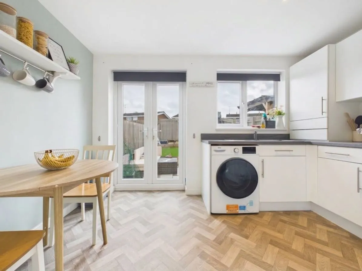 Friarwood Avenue, Pontefract, WF8, photo 6
