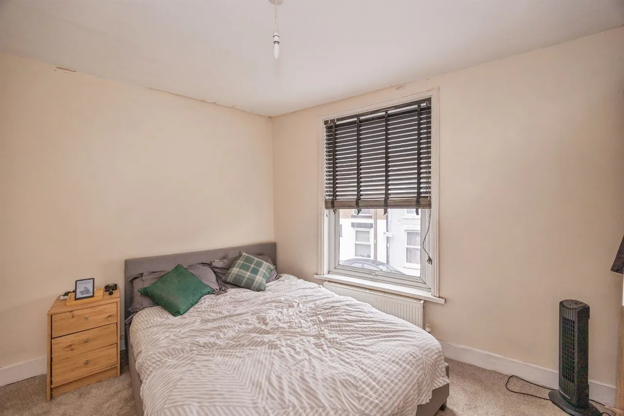 Clarkes Road, Portsmouth, photo 11
