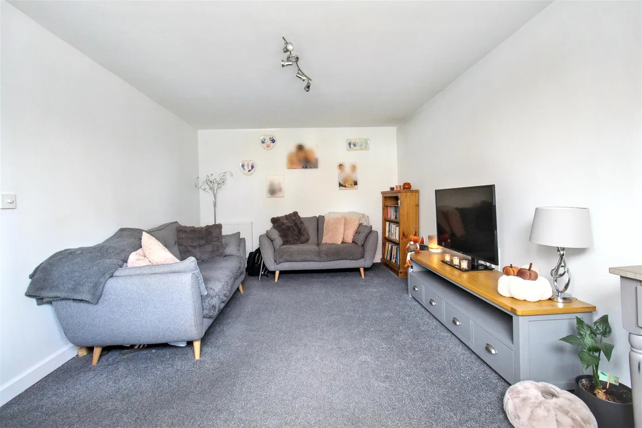 Buckenham Road, Aylsham, NR11, photo 19