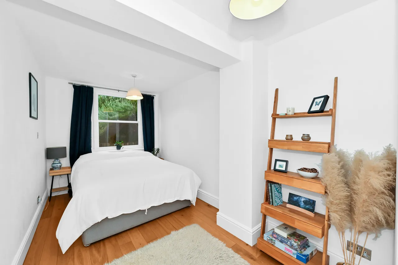 Milton Road, London, SE24, photo 11