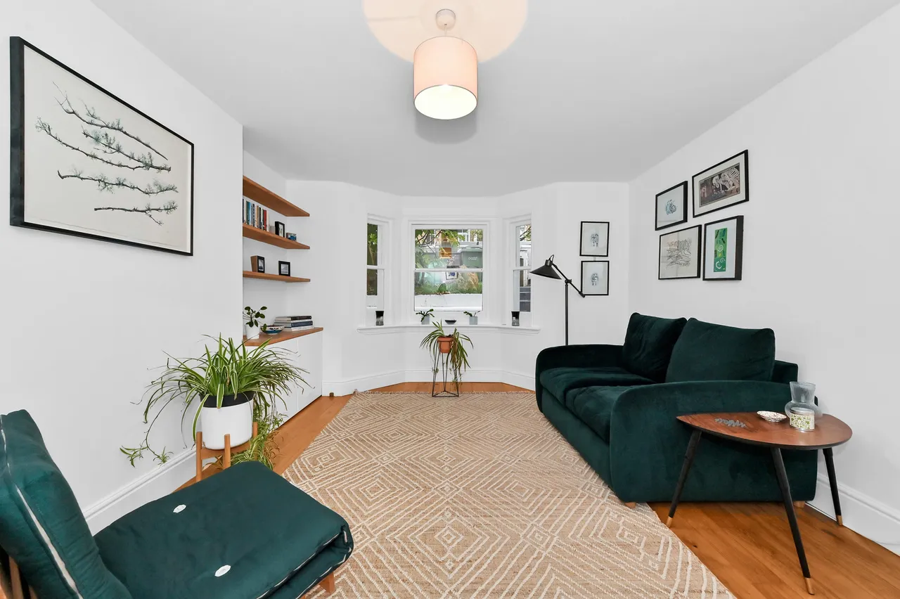 Milton Road, London, SE24, photo 3