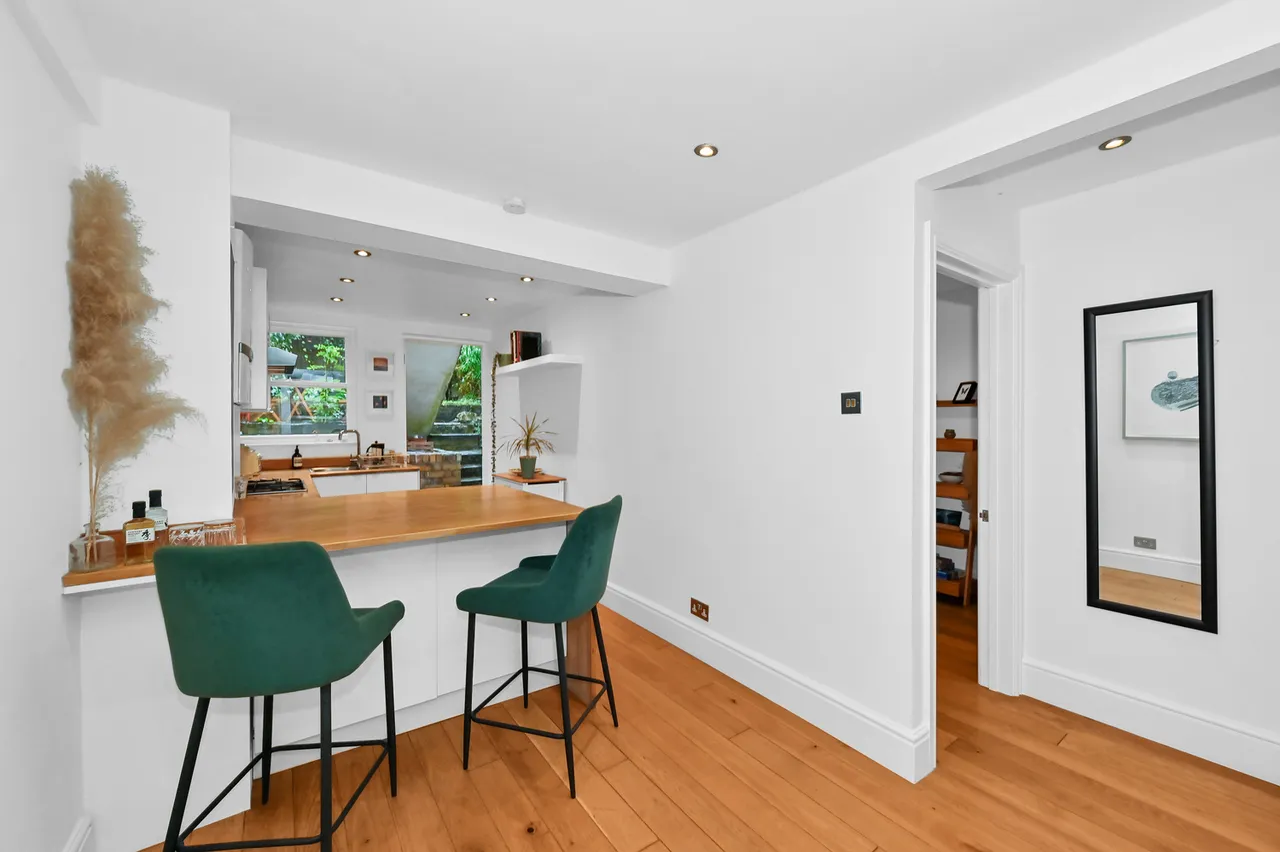Milton Road, London, SE24, photo 8