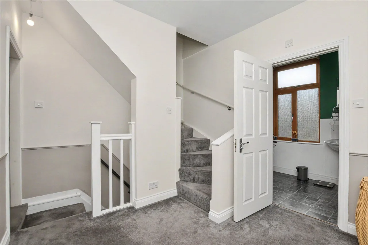Airedale View, Leeds, LS13, photo 18