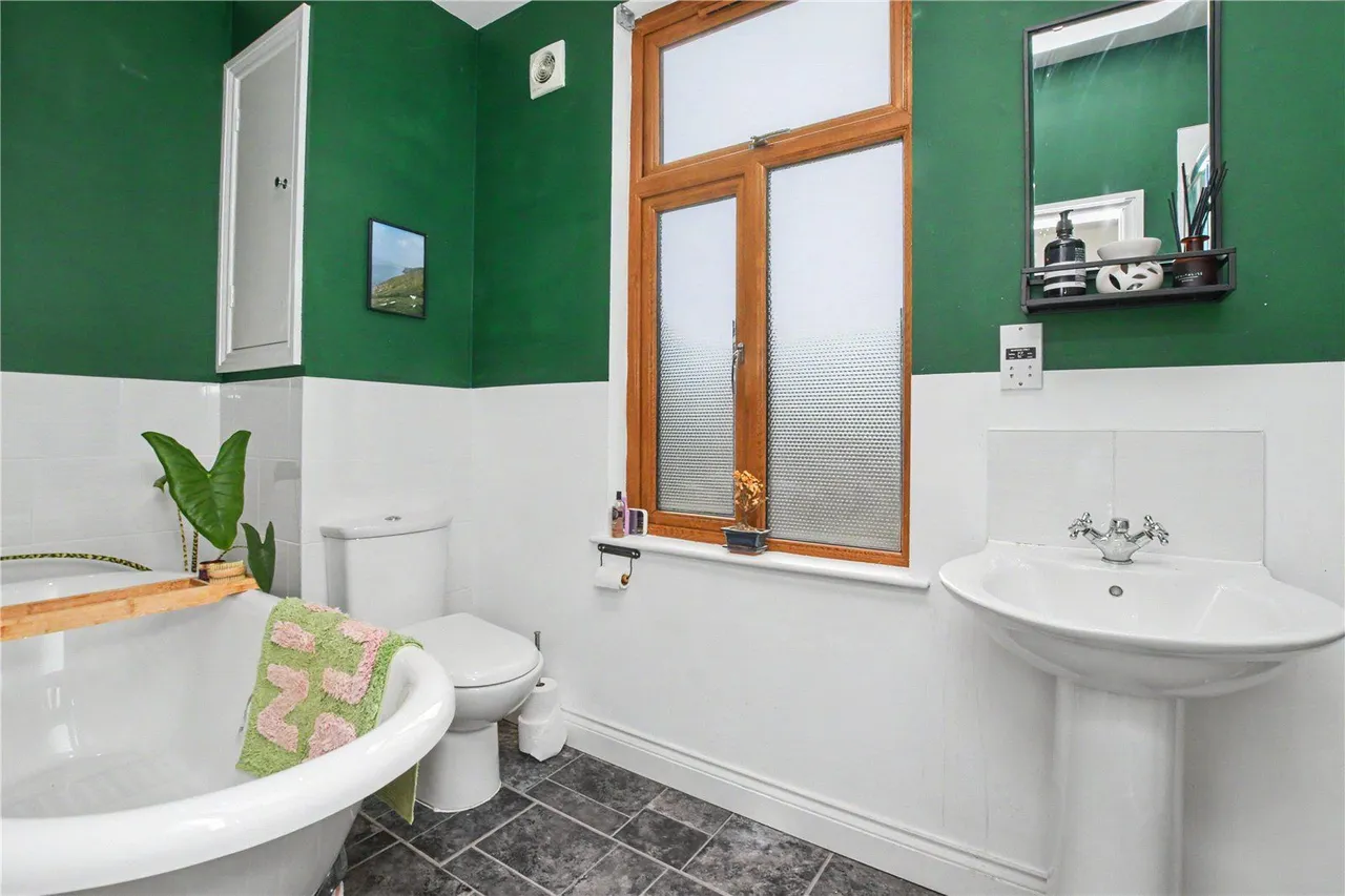 Airedale View, Leeds, LS13, photo 13