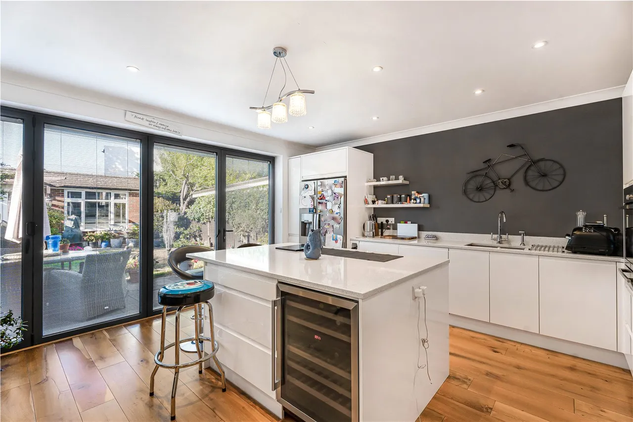 Millwood Road, Hounslow, TW3, photo 10