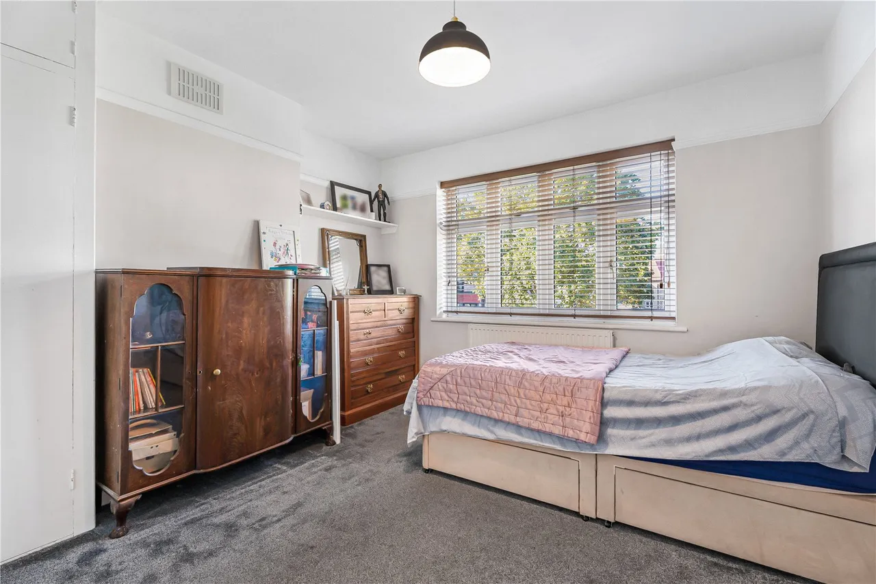 Millwood Road, Hounslow, TW3, photo 16