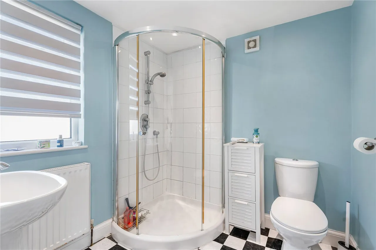 Millwood Road, Hounslow, TW3, photo 20
