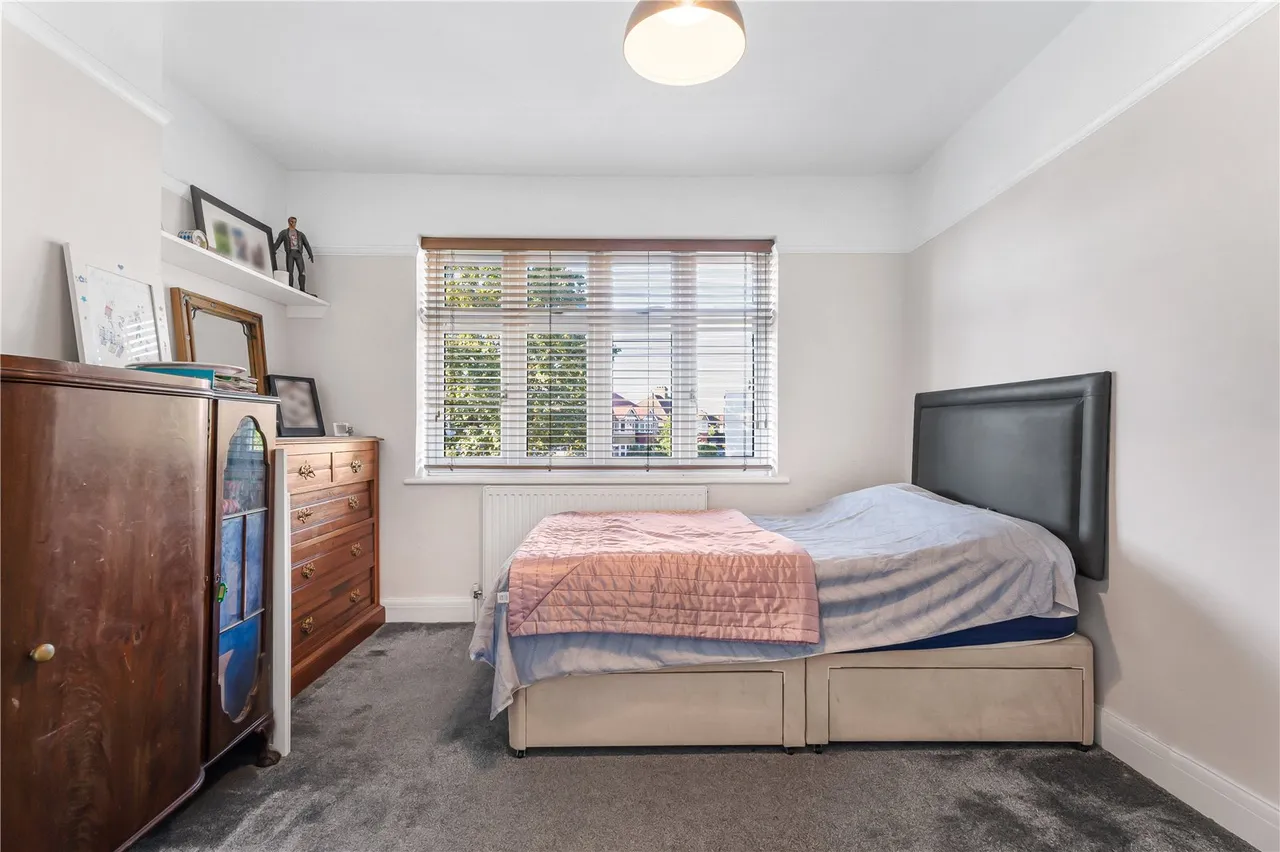 Millwood Road, Hounslow, TW3, photo 17