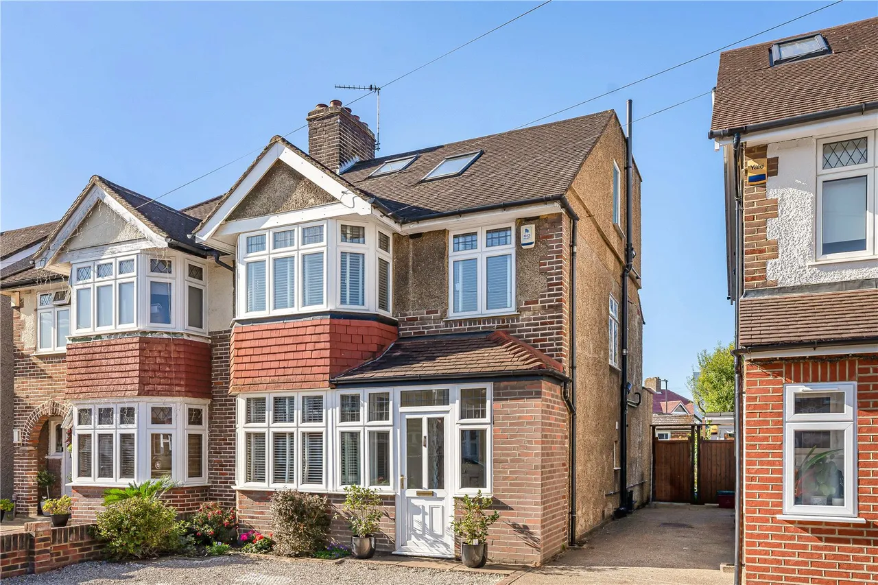 4 bed house for sale, Millwood Road, Hounslow, TW3