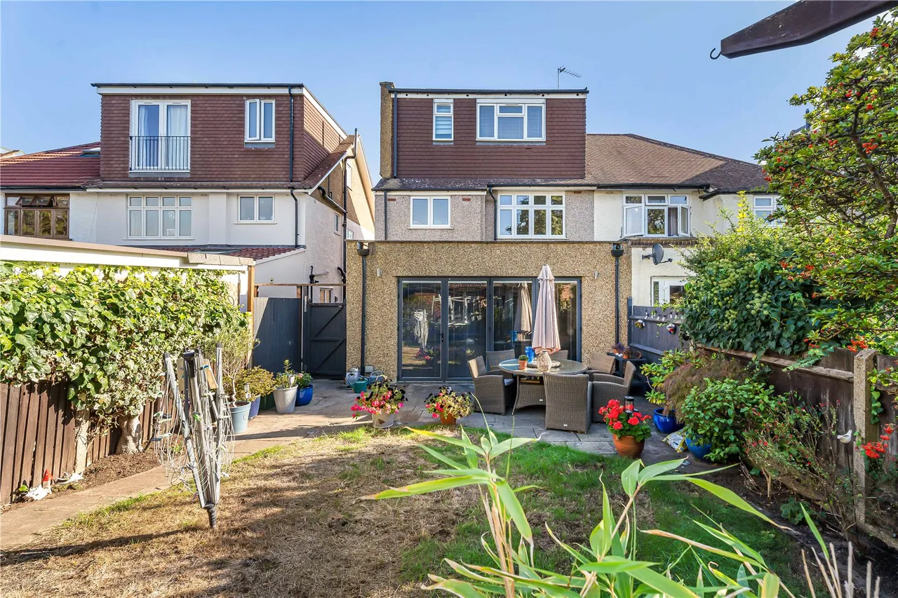 Millwood Road, Hounslow, TW3, photo 29