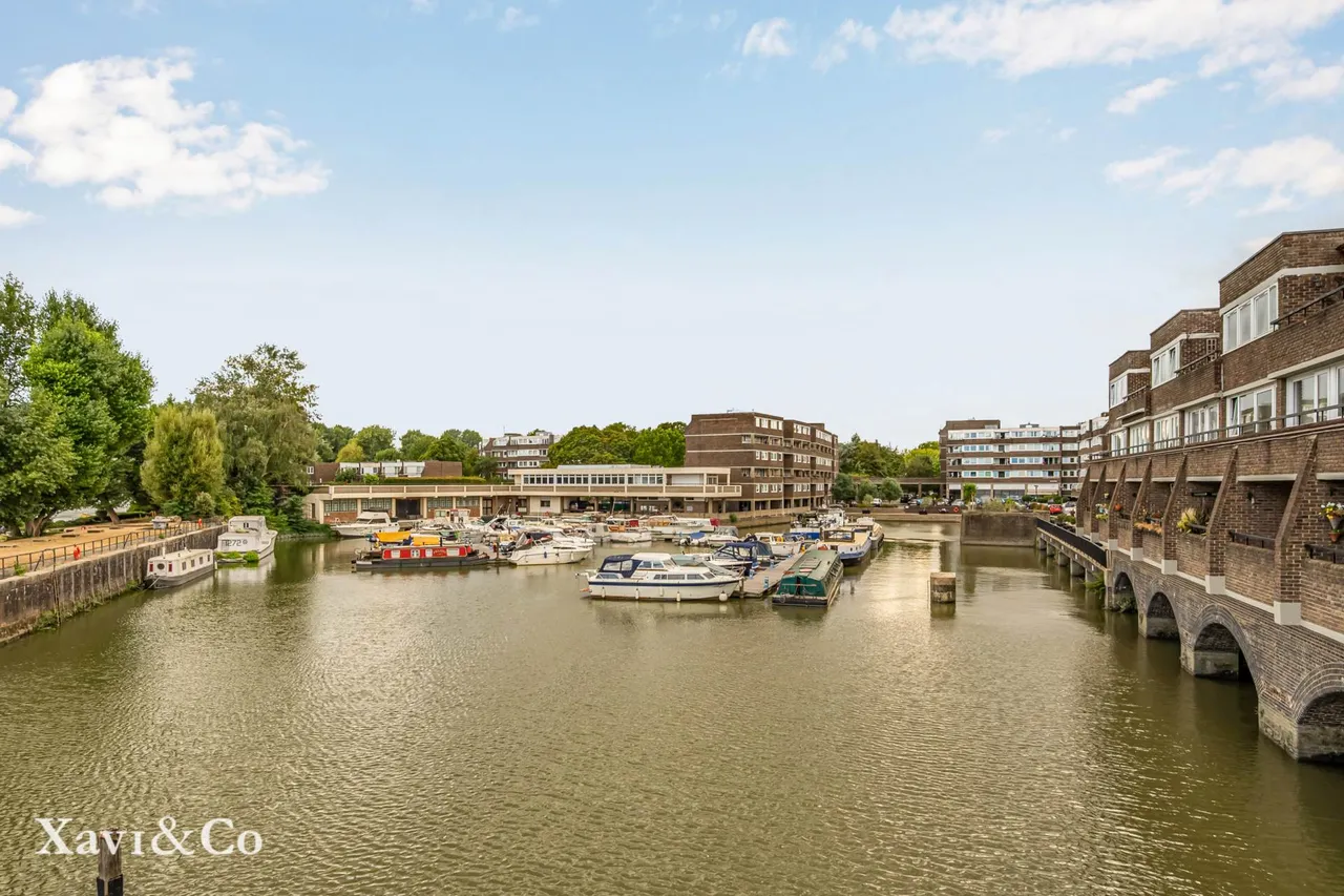 Julius Court, Brentford, TW8 8QH, photo 2