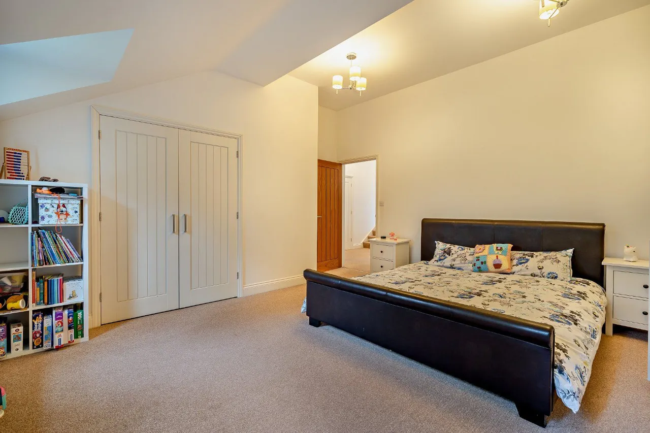 Hermitage Road, Cold Ash, Thatcham, Berkshire, RG18 9JN, photo 9