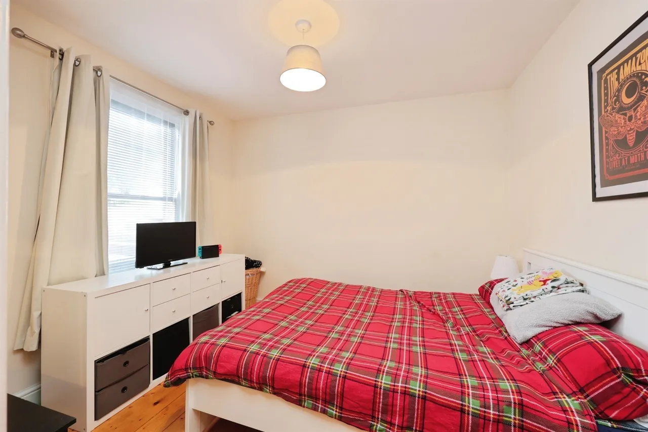 Holywell Road, Watford, WD18, photo 6