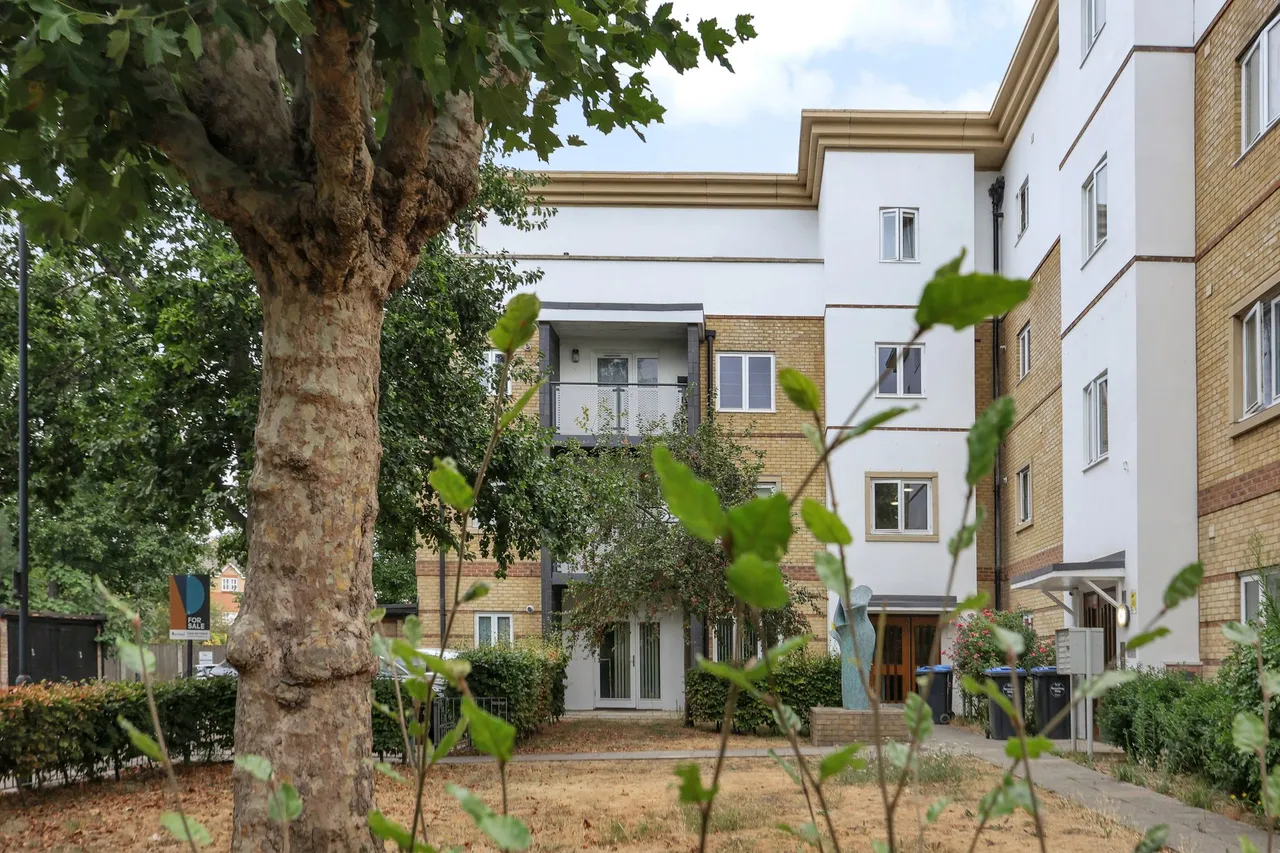 Mayo Road, London, NW10, photo 14