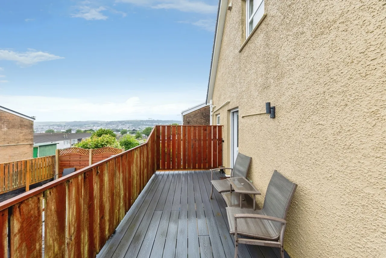 Heol Blaengwastod, Carmarthen, SA31, photo 22
