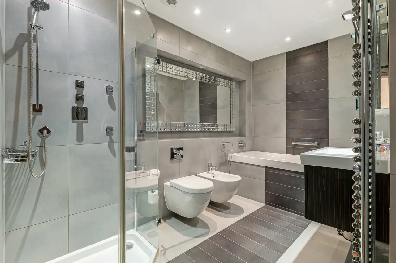 Prince Consort Road, South Kensington, London, photo 11