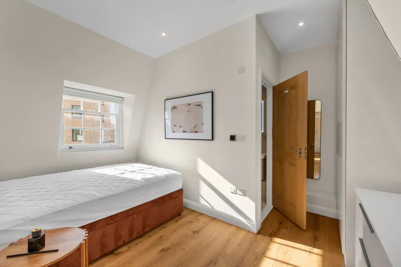 Titchborne Row, W2, photo 5