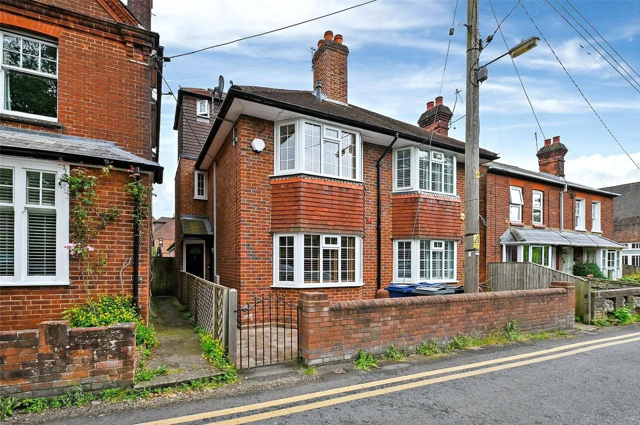 Crown Road, Marlow, Buckinghamshire, SL7 2QG, photo 4