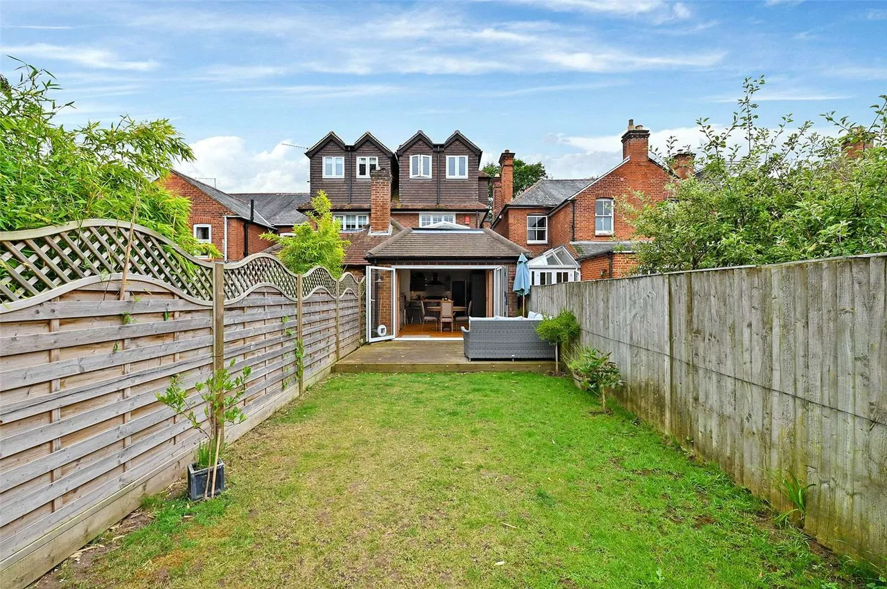 Crown Road, Marlow, Buckinghamshire, SL7 2QG, photo 8